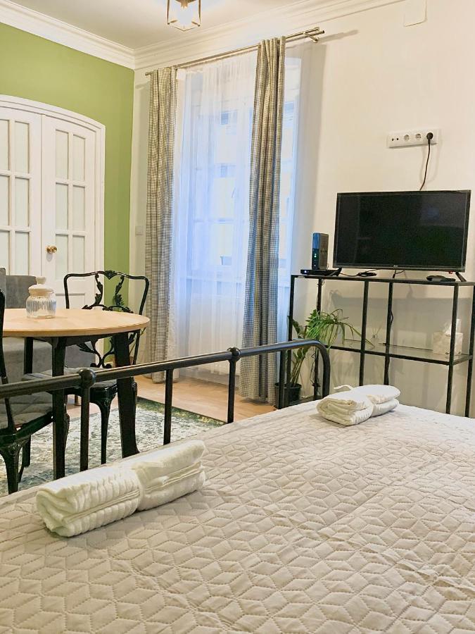 סופרון Fidelissima Apartman מראה חיצוני תמונה